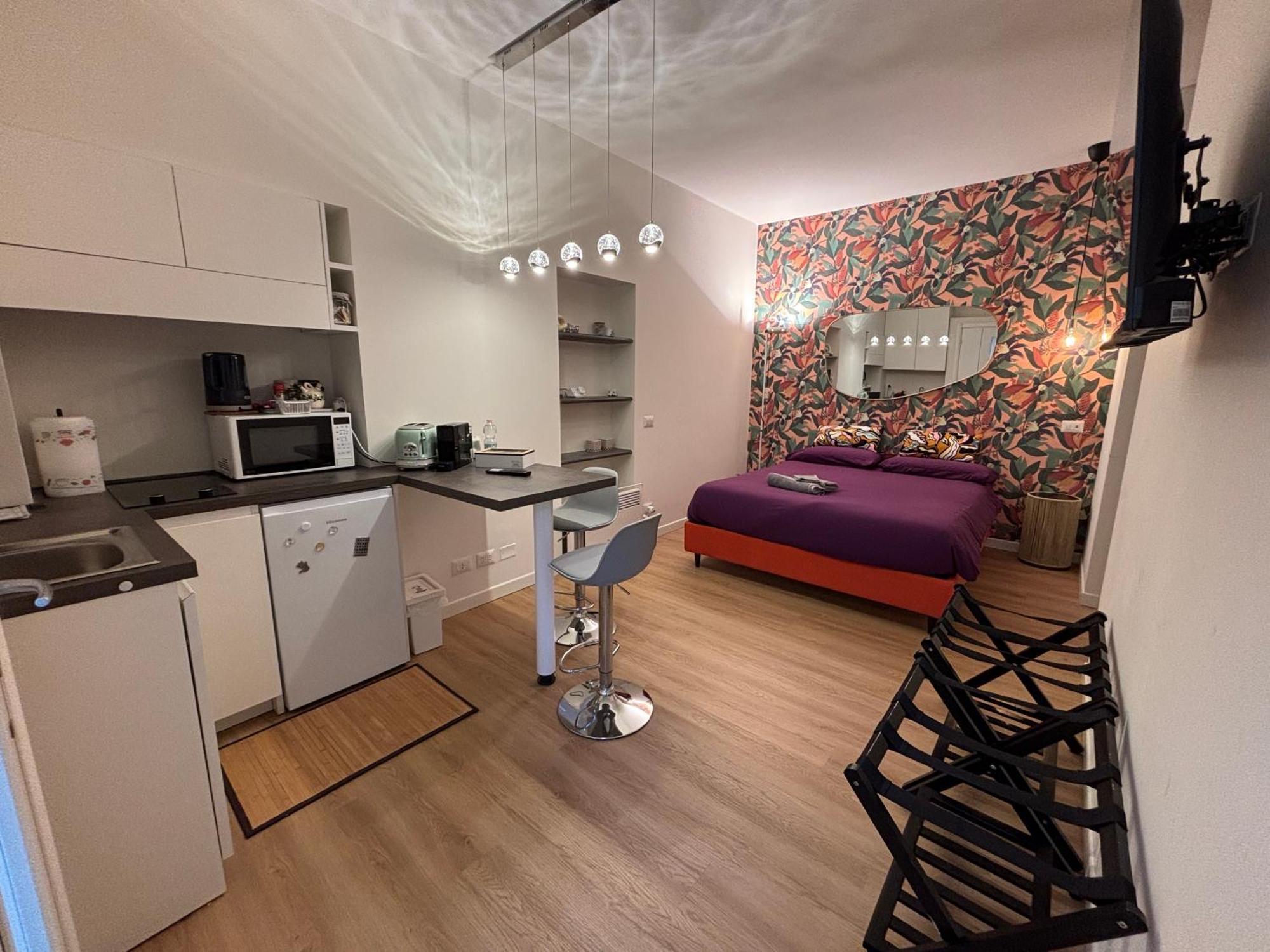La Vecchia Milano-Les Nubles Vannucci - Il Ballatoio E Il Cortile Milão Exterior foto