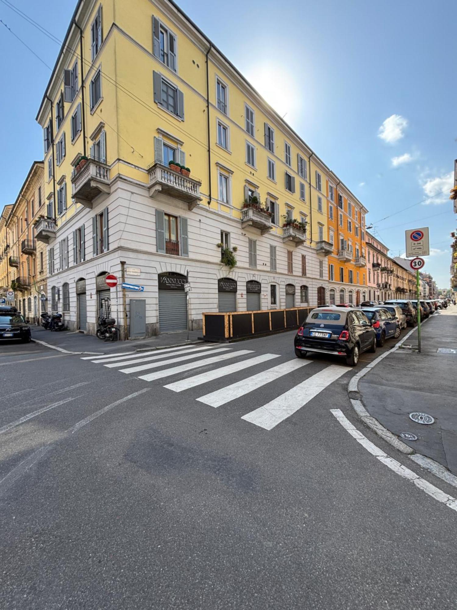 La Vecchia Milano-Les Nubles Vannucci - Il Ballatoio E Il Cortile Milão Exterior foto