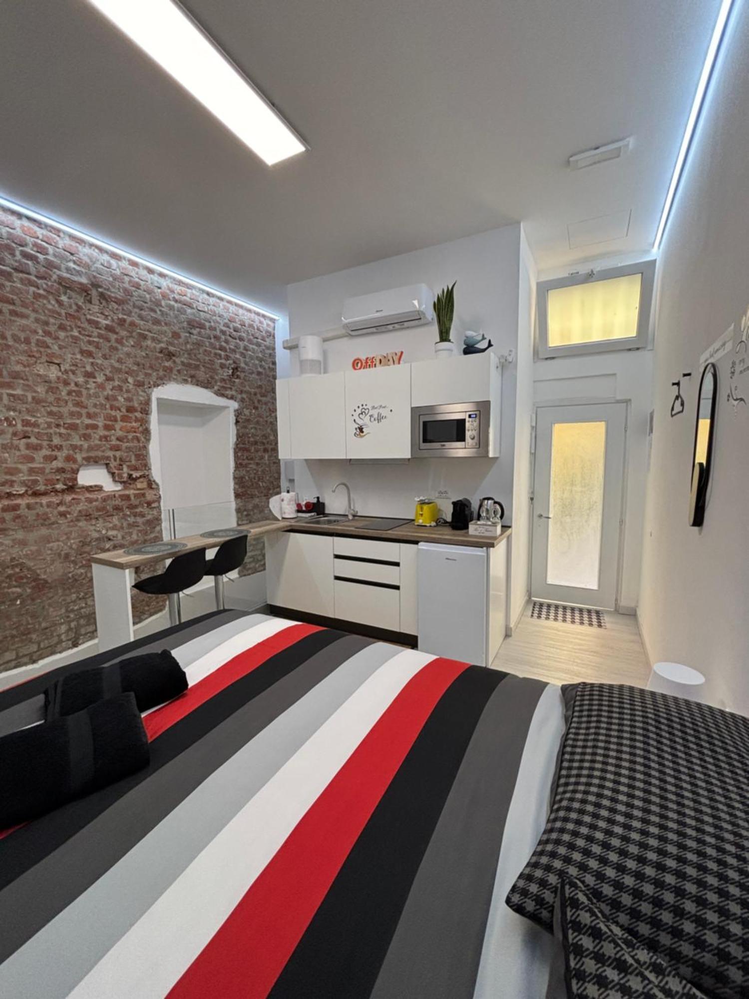 La Vecchia Milano-Les Nubles Vannucci - Il Ballatoio E Il Cortile Milão Exterior foto